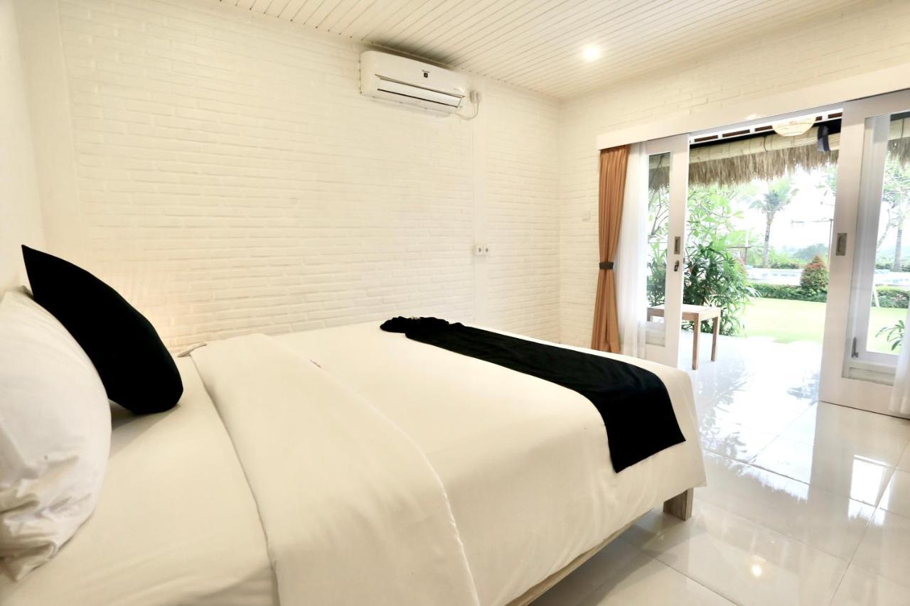 37 Sunset Village Bali Canggu Exterior foto